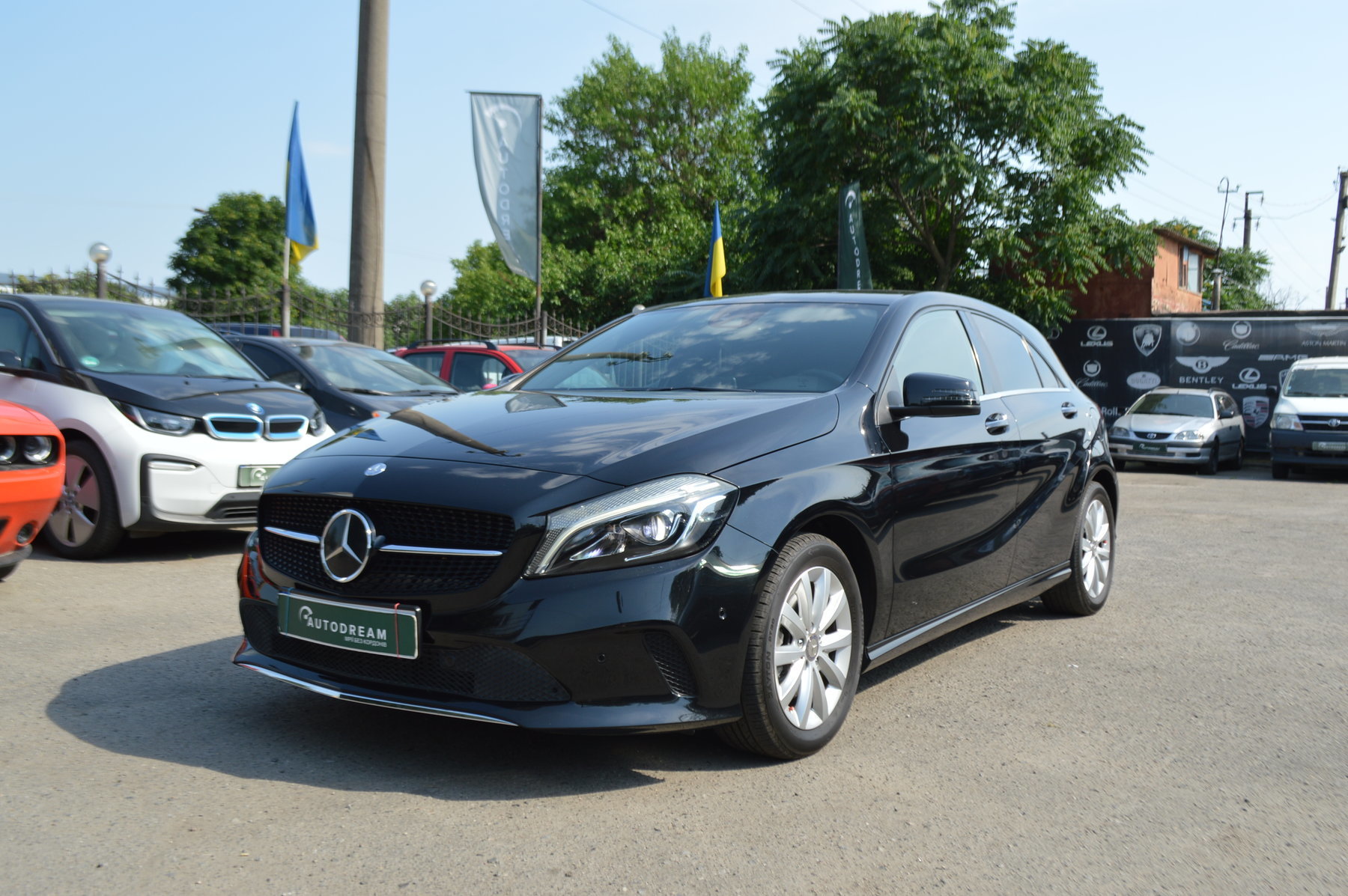 Mercedes-Benz A180