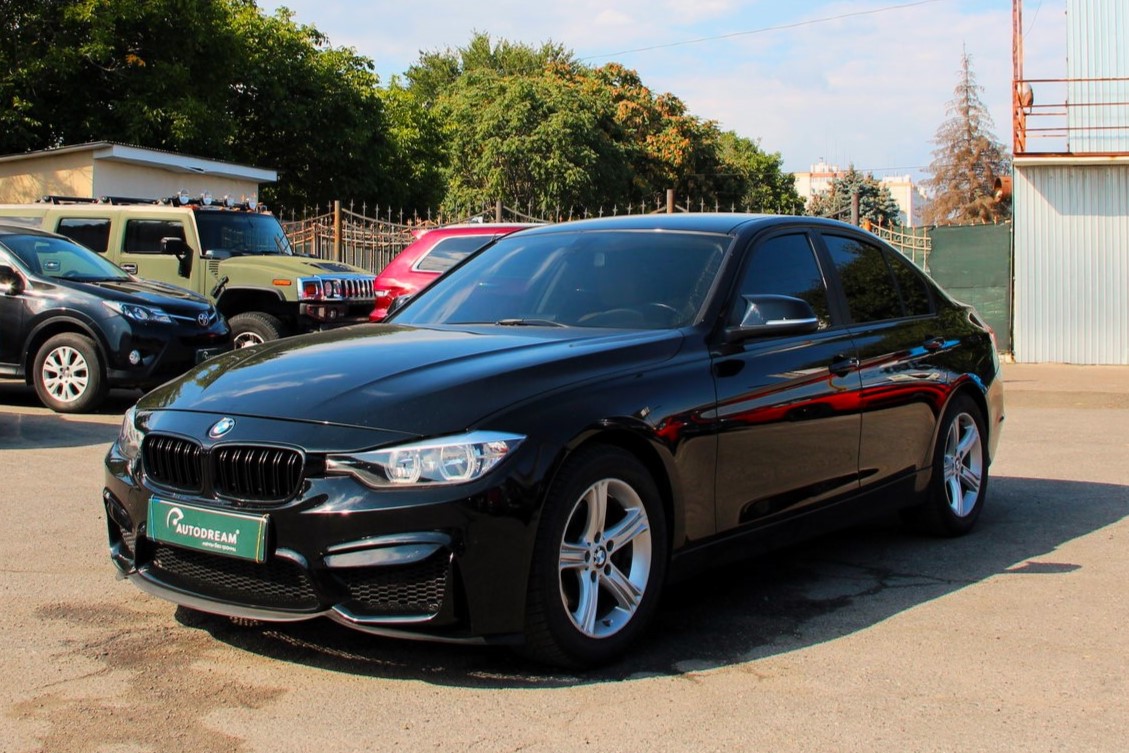 BMW 328i RWD SULEV