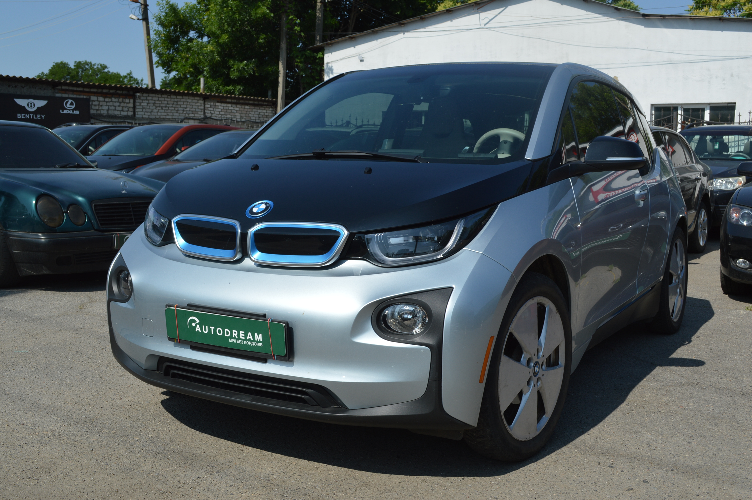 BMW I3
