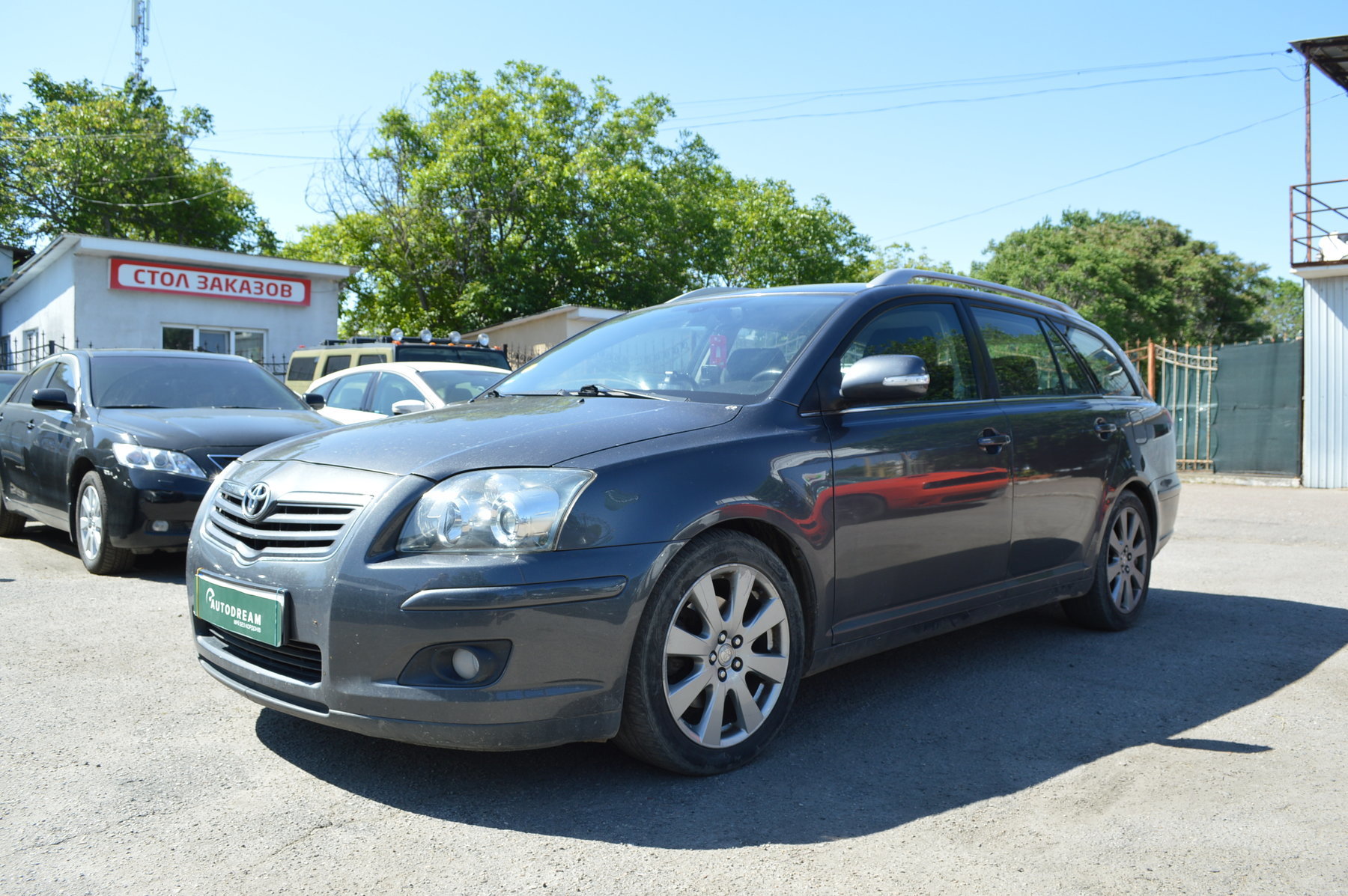 Toyota Avensis wagon